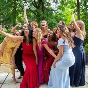 Meet your Posher, Tenudi